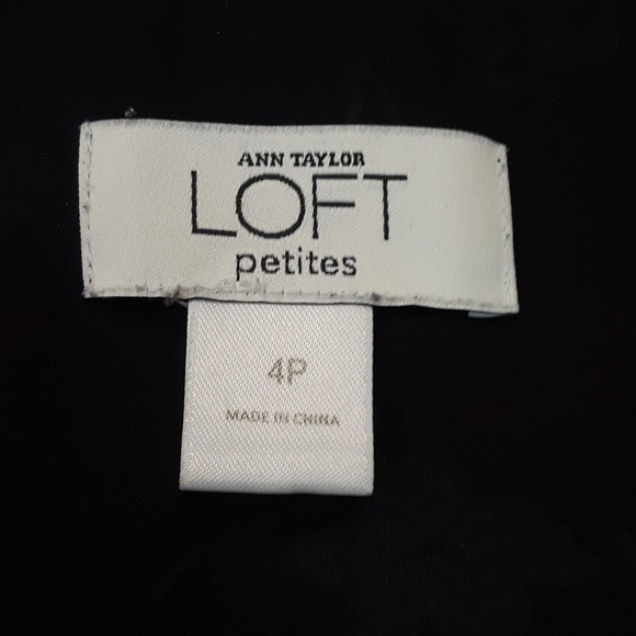 LOFT floral ruffled petite  dress  size 4P - Picture 3 of 6